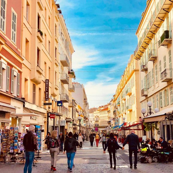 Where to go shopping in Nice ?