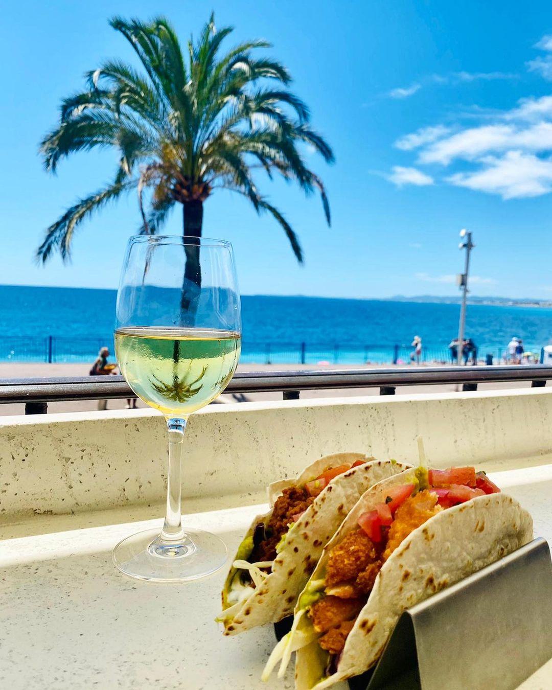 Top 5 places for a drink in Nice